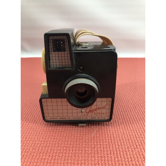 Vintage Imperial Mark XII Flash Camera UNTESTED PARTS/DISPLAY - Picture 1 of 9